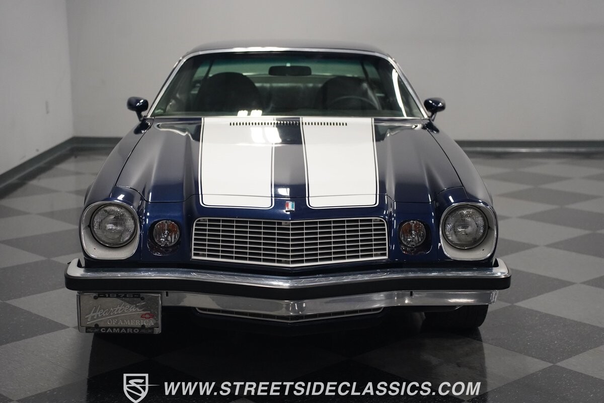 Chevrolet-Camaro-1976-Coupe-21