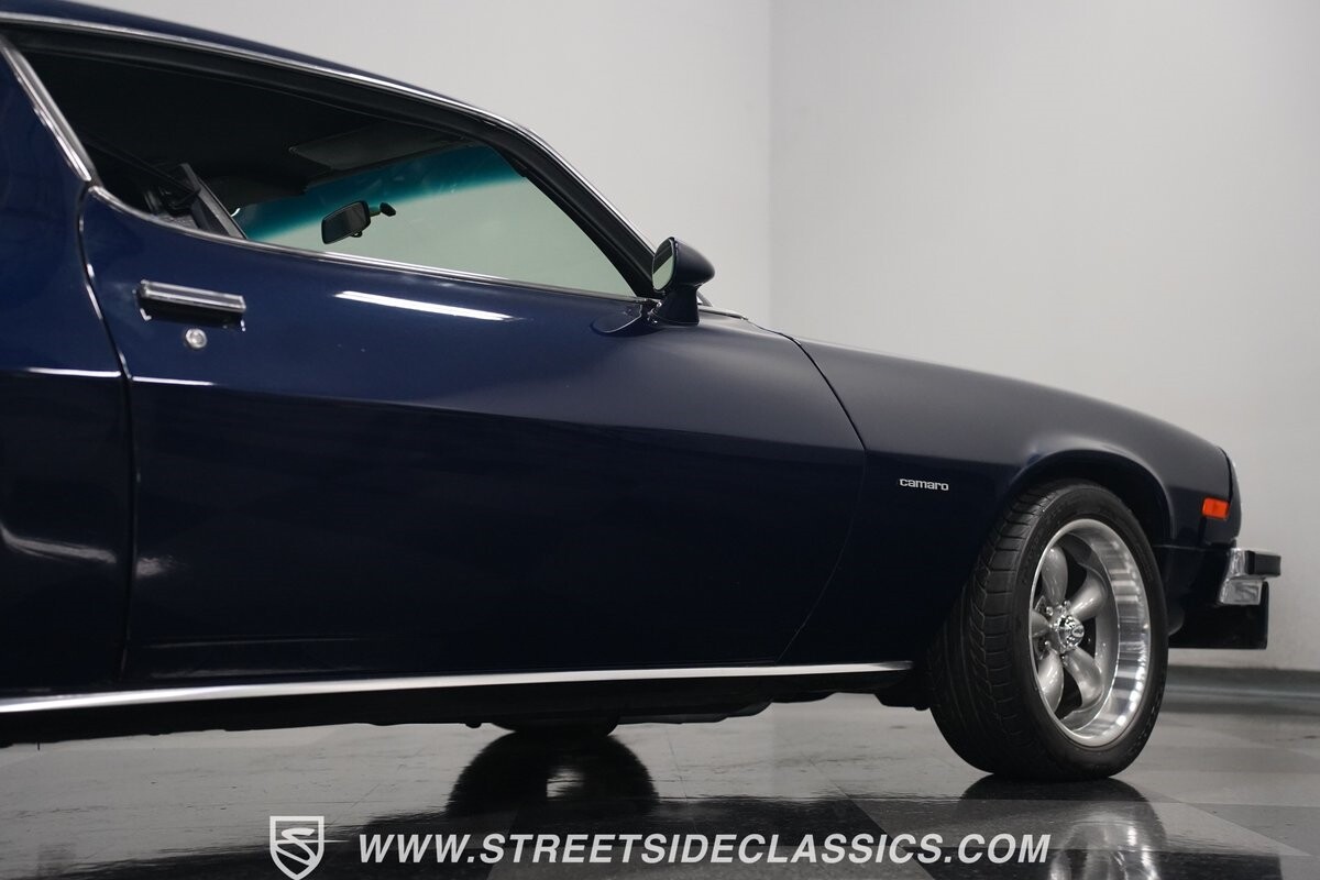 Chevrolet-Camaro-1976-Coupe-32