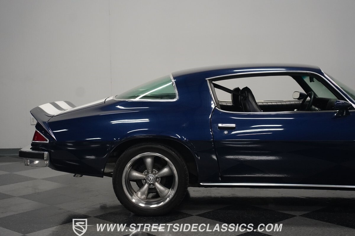 Chevrolet-Camaro-1976-Coupe-33