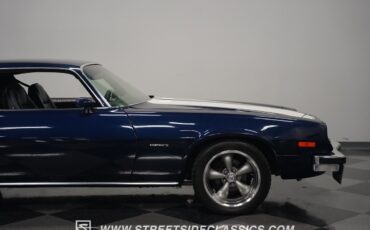 Chevrolet-Camaro-1976-Coupe-34