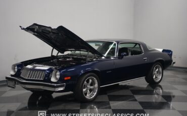 Chevrolet-Camaro-1976-Coupe-35