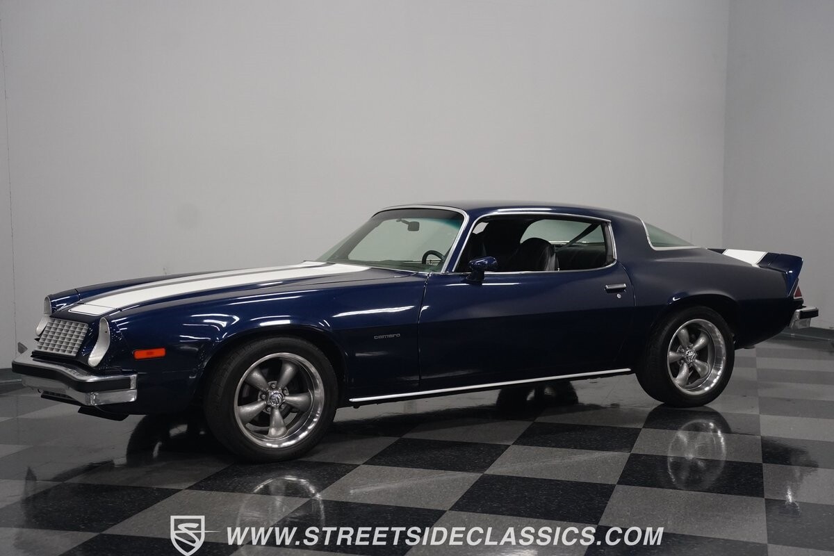 Chevrolet-Camaro-1976-Coupe-8