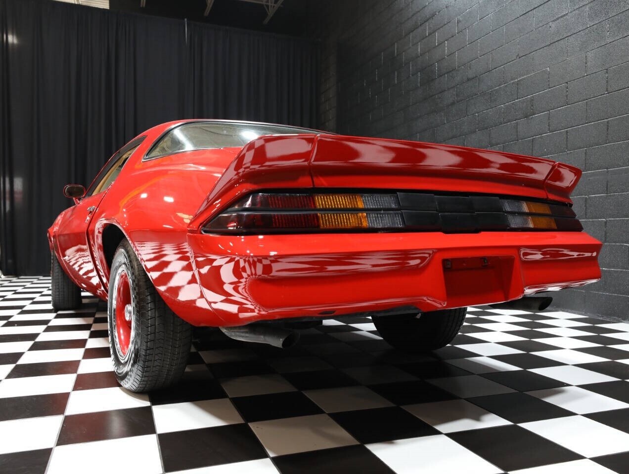 Chevrolet-Camaro-1978-Coupe-17