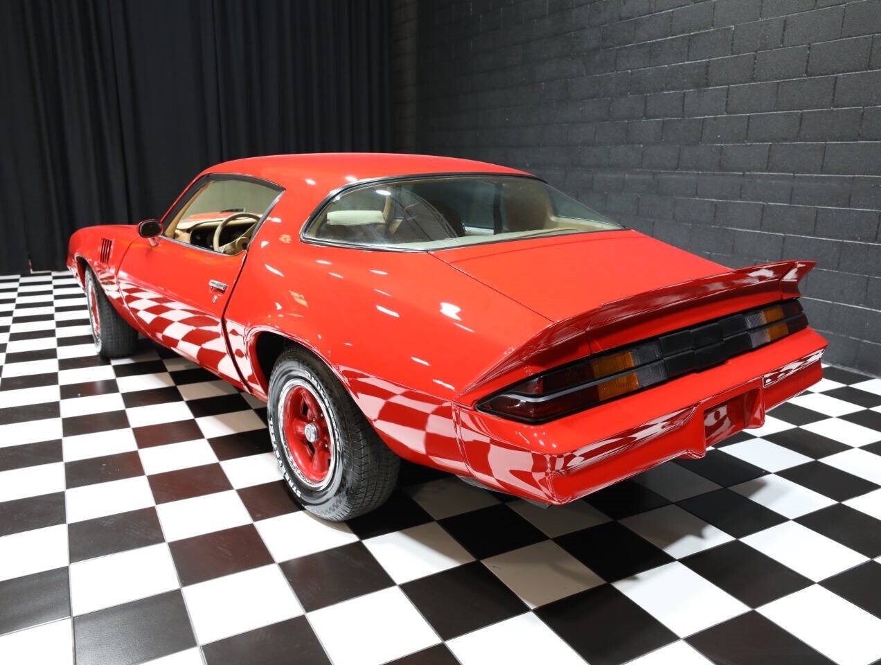 Chevrolet-Camaro-1978-Coupe-18