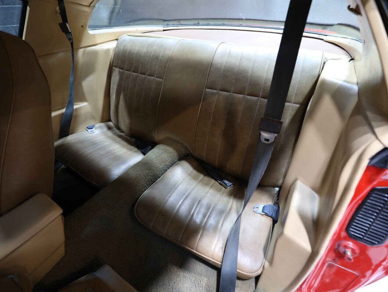 Chevrolet-Camaro-1978-Coupe-36