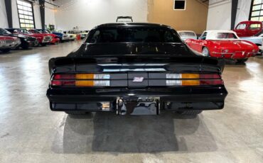 Chevrolet-Camaro-1979-American-Muscle-Car-2