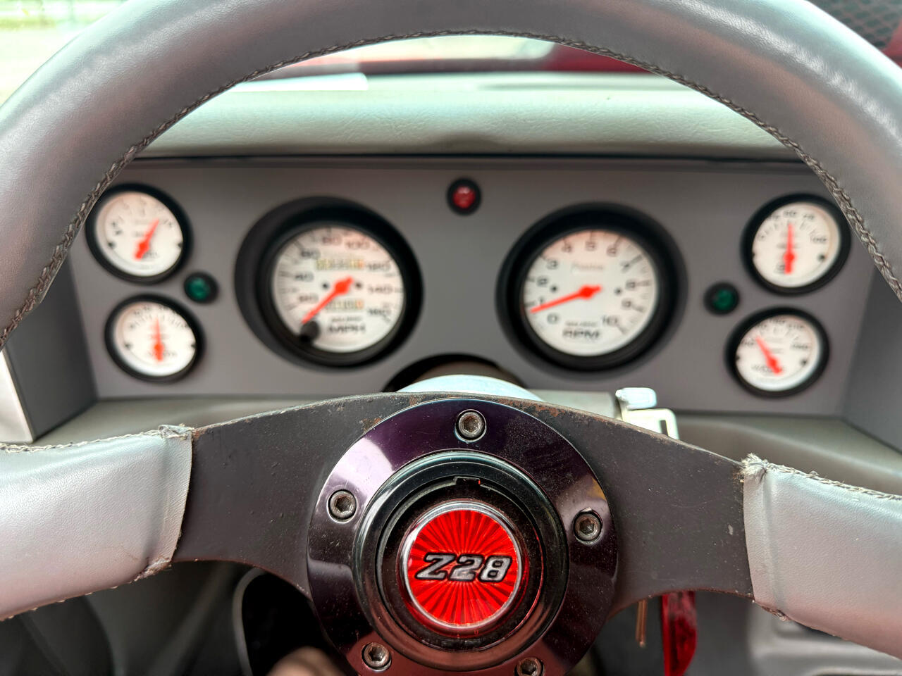 Chevrolet-Camaro-1979-American-Muscle-Car-32