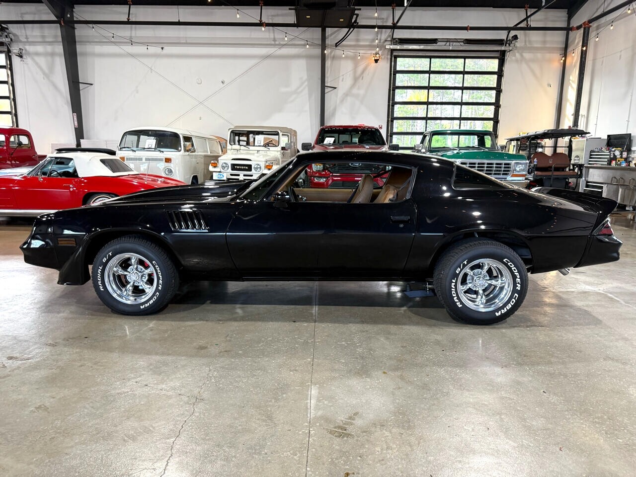 Chevrolet-Camaro-1979-American-Muscle-Car-4