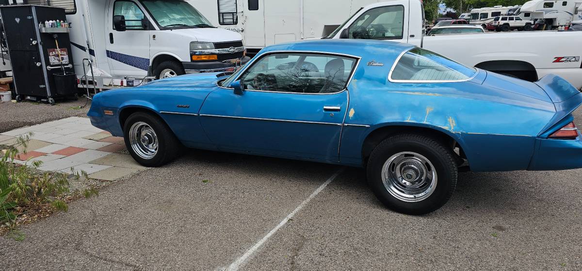Chevrolet Camaro  1979 blue