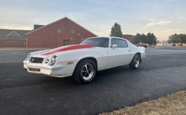 Chevrolet-Camaro-1981