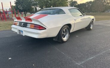 Chevrolet-Camaro-1981-4