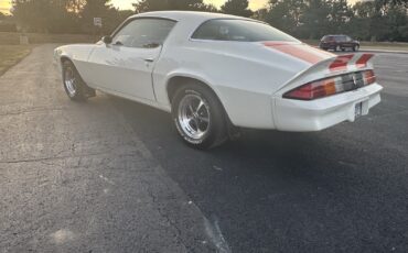 Chevrolet-Camaro-1981-5