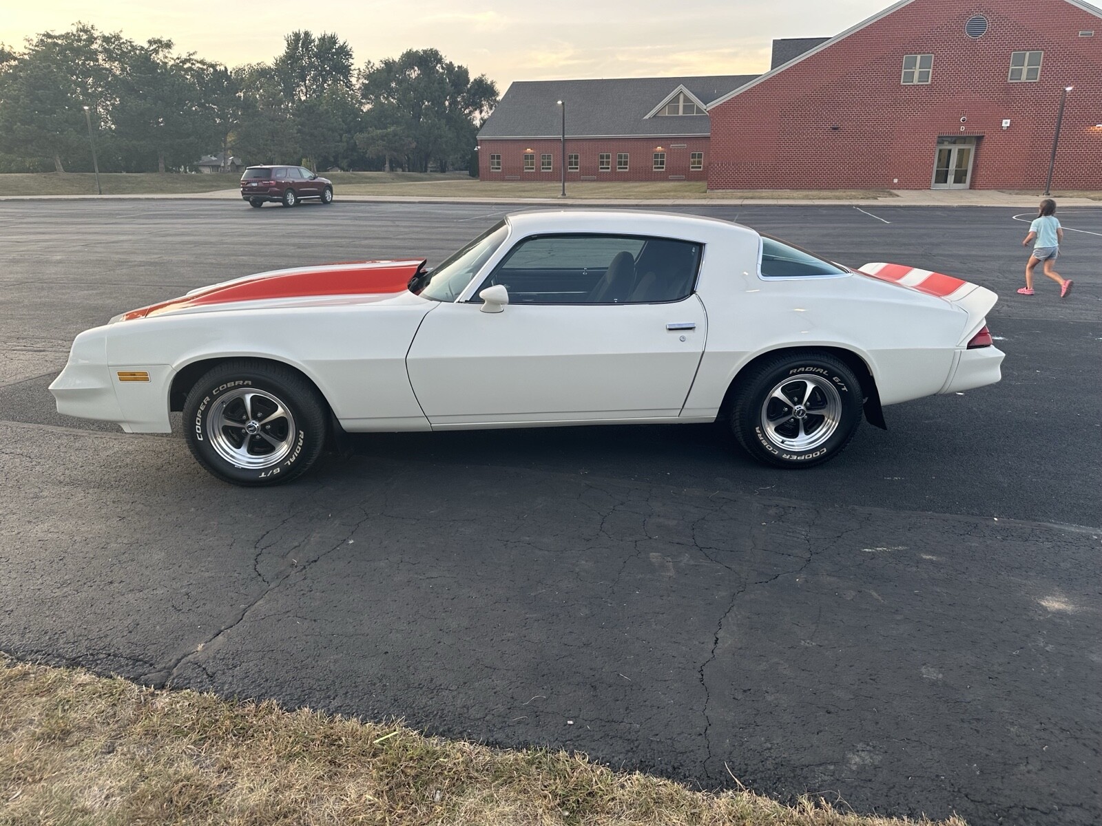 Chevrolet-Camaro-1981-9