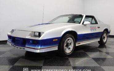 Chevrolet-Camaro-1982-Coupe-20