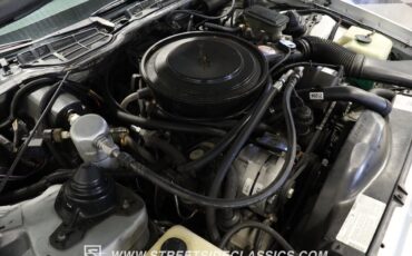 Chevrolet-Camaro-1982-Coupe-31