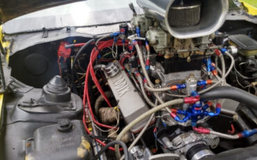 Chevrolet-Camaro-1982-Coupe-4