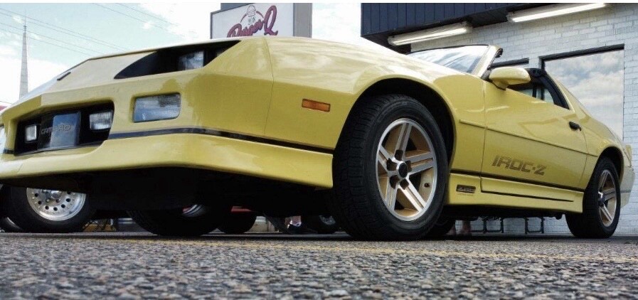 Chevrolet-Camaro-1985-2