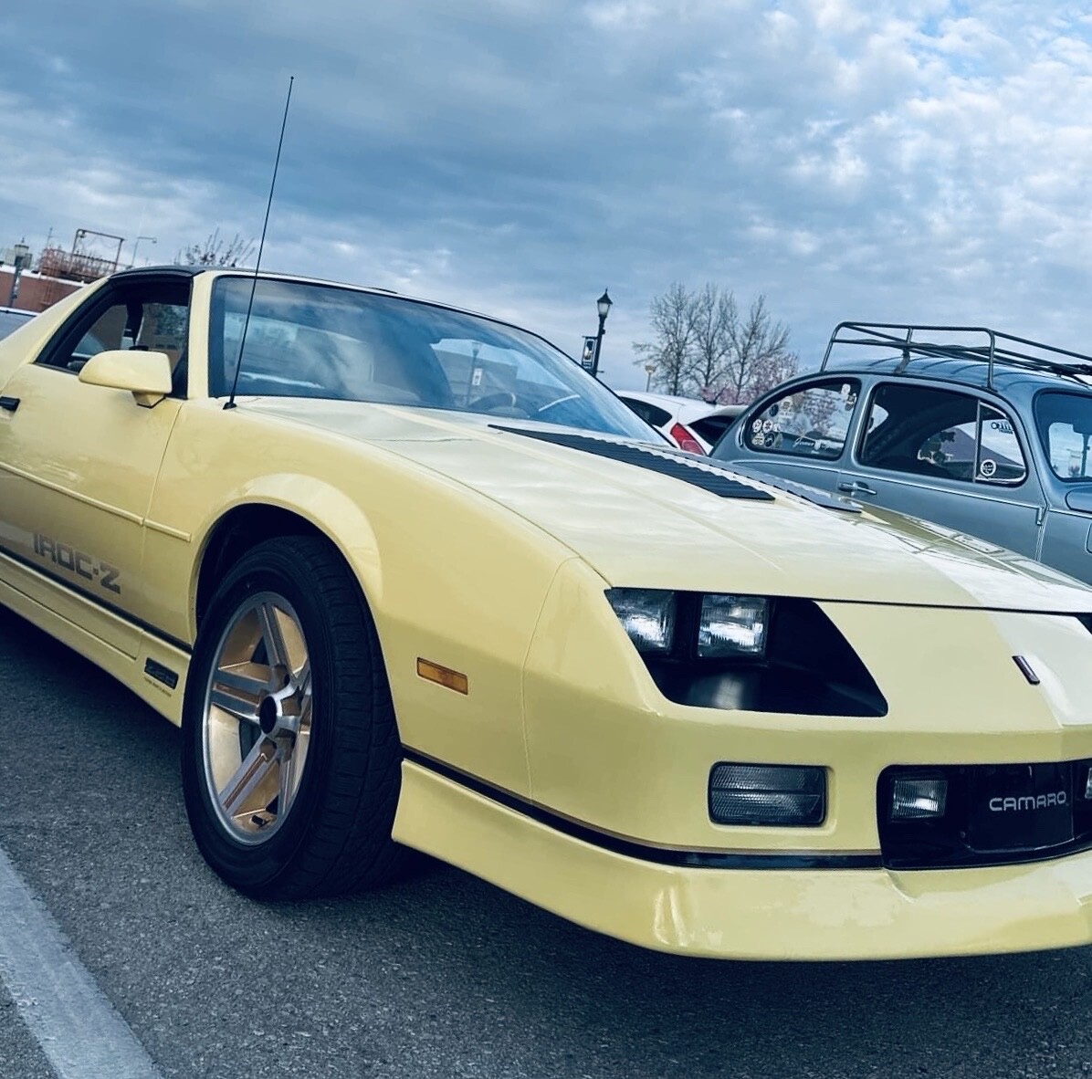 Chevrolet-Camaro-1985-5