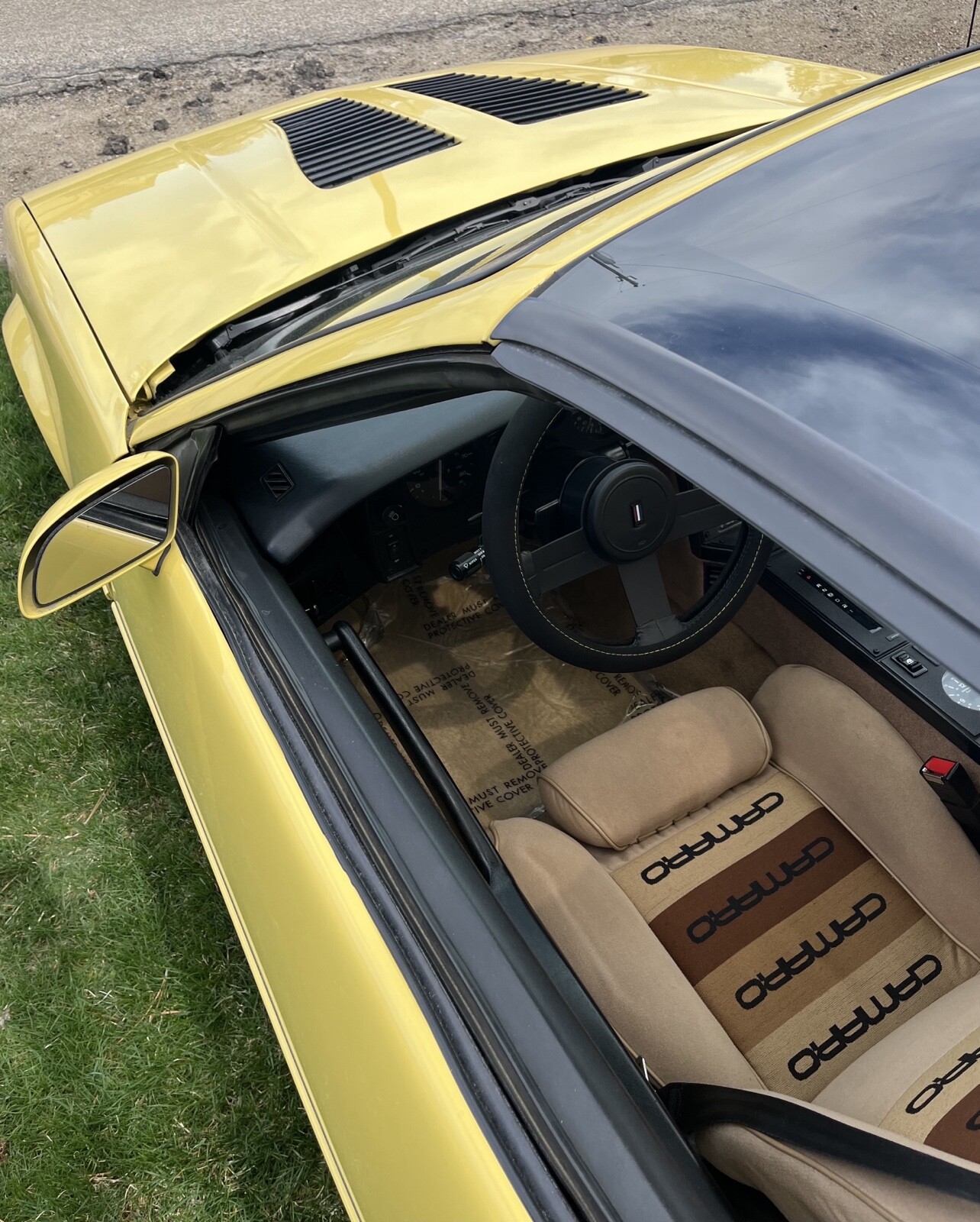 Chevrolet-Camaro-1985-6