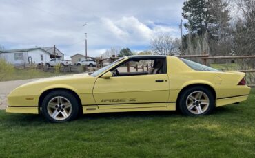 Chevrolet-Camaro-1985-7