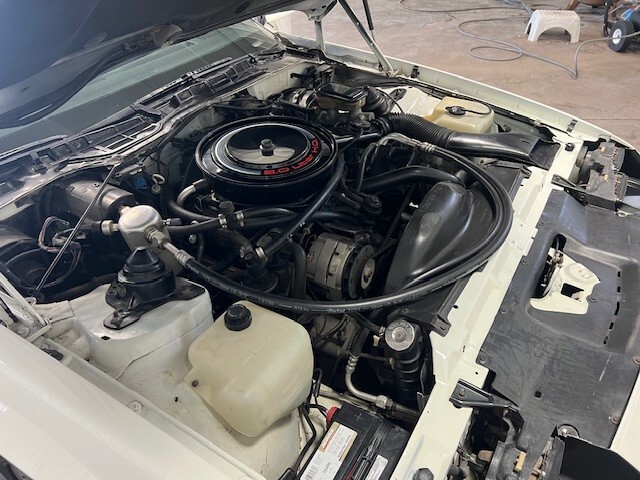 Chevrolet-Camaro-1985-Coupe-11
