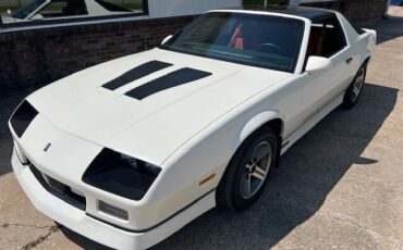 Chevrolet-Camaro-1985-Coupe-2