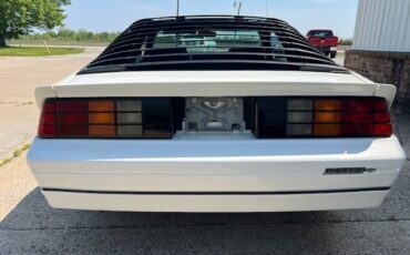 Chevrolet-Camaro-1985-Coupe-5
