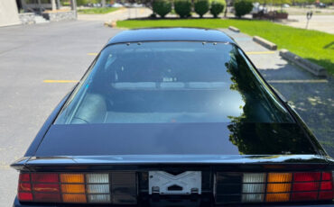 Chevrolet-Camaro-1985-Hatchback-11