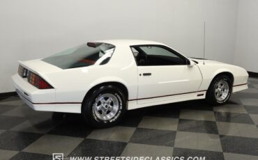 Chevrolet-Camaro-1986-Coupe-11