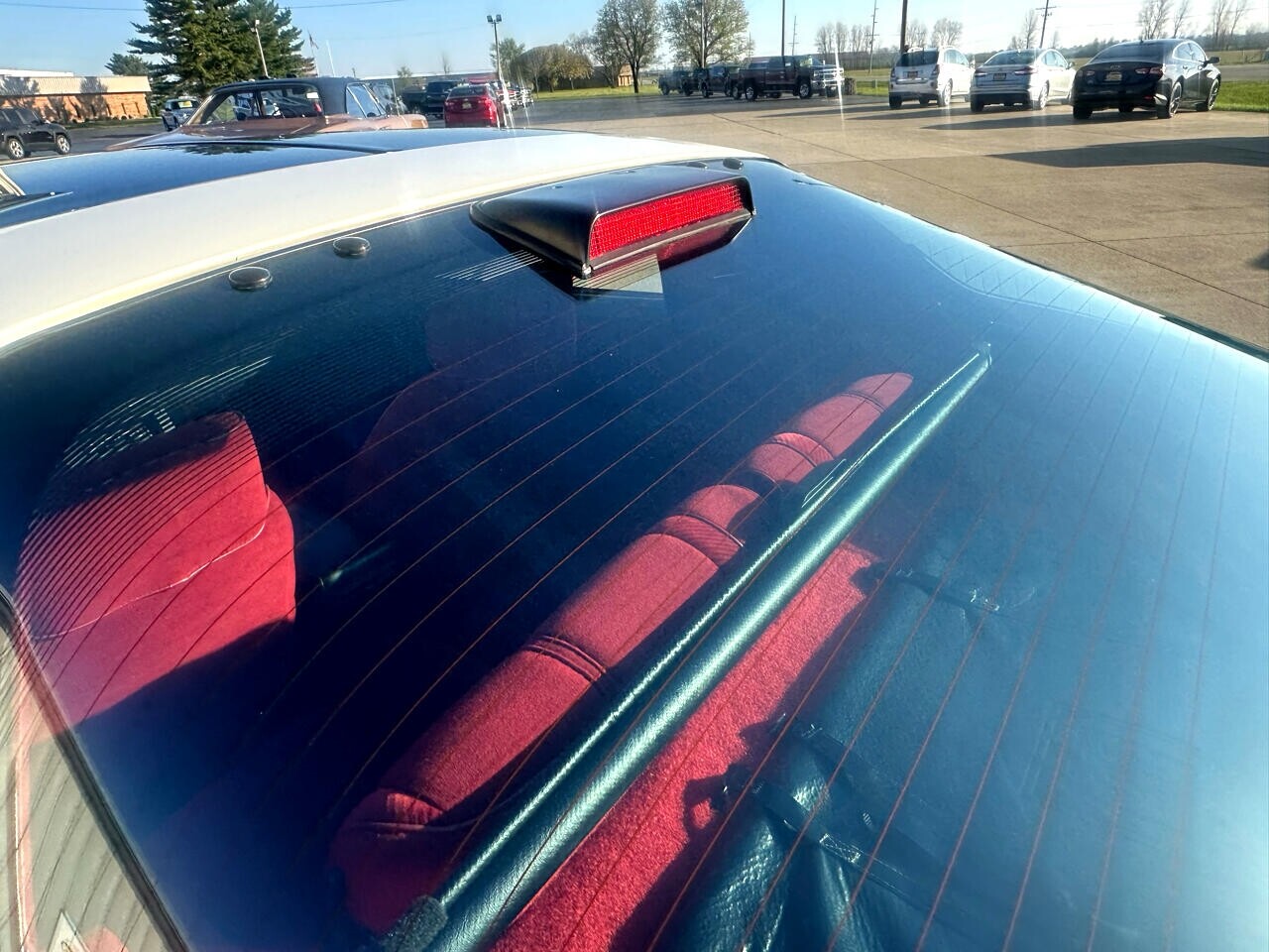 Chevrolet-Camaro-1986-Coupe-30