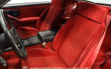 Chevrolet-Camaro-1986-Coupe-39