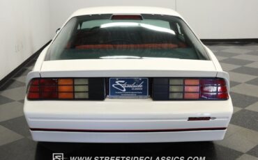 Chevrolet-Camaro-1986-Coupe-8
