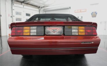 Chevrolet-Camaro-1987-Coupe-12