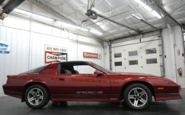 Chevrolet-Camaro-1987-Coupe-18