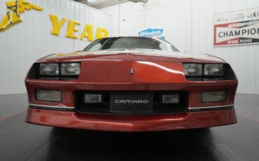 Chevrolet-Camaro-1987-Coupe-27