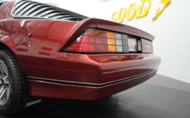 Chevrolet-Camaro-1987-Coupe-8
