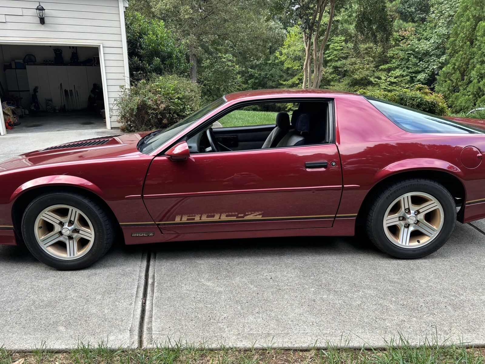 Chevrolet-Camaro-1988-2