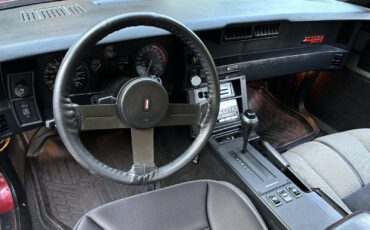 Chevrolet-Camaro-1988-34