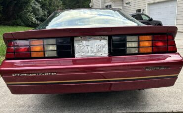 Chevrolet-Camaro-1988-4