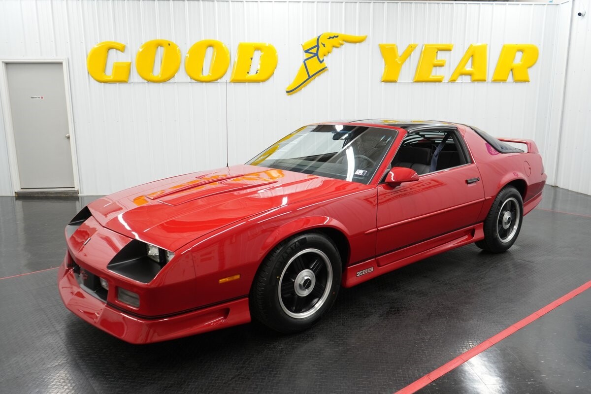Chevrolet-Camaro-1991-2