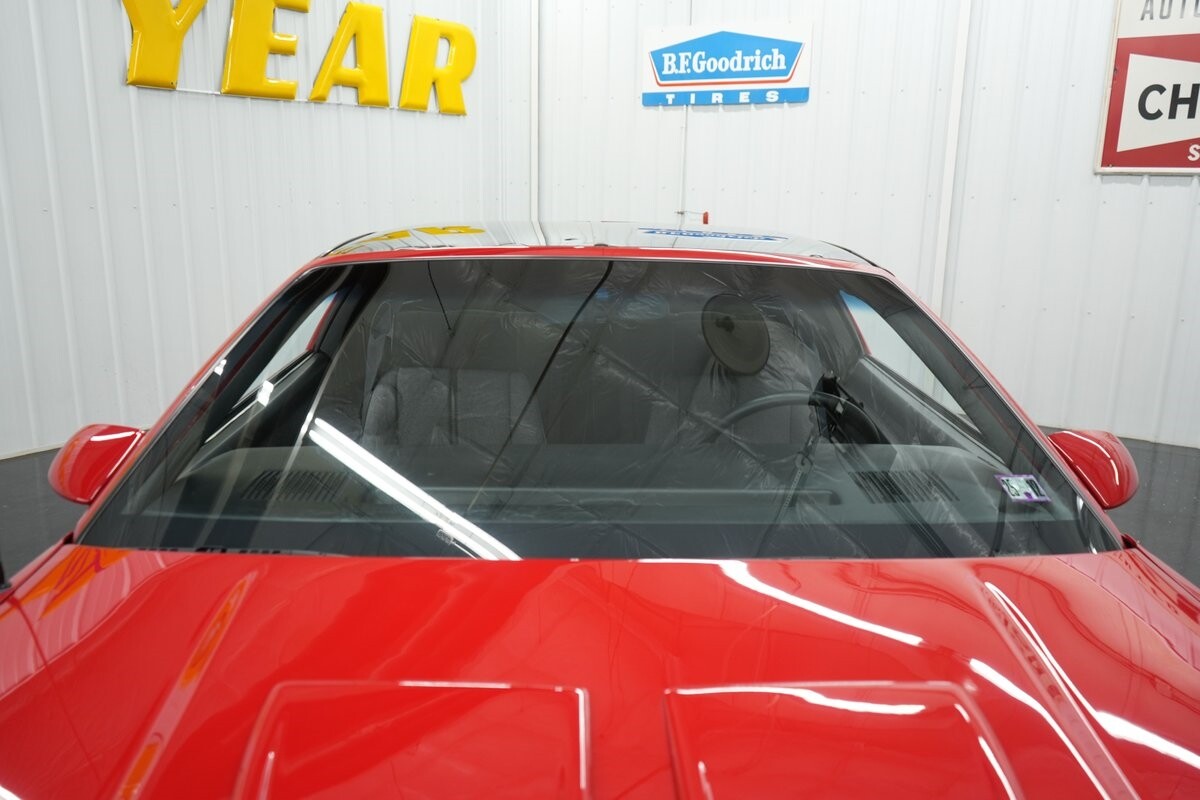 Chevrolet-Camaro-1991-26