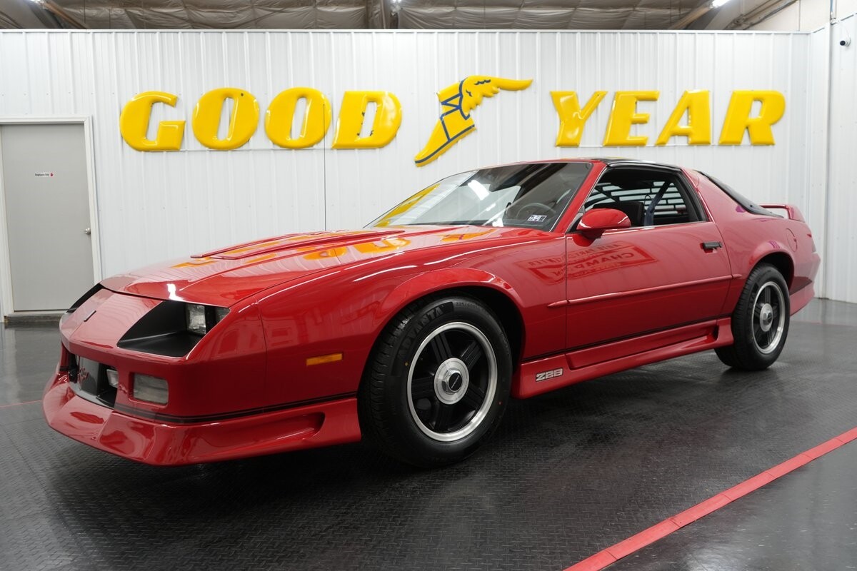 Chevrolet-Camaro-1991-3