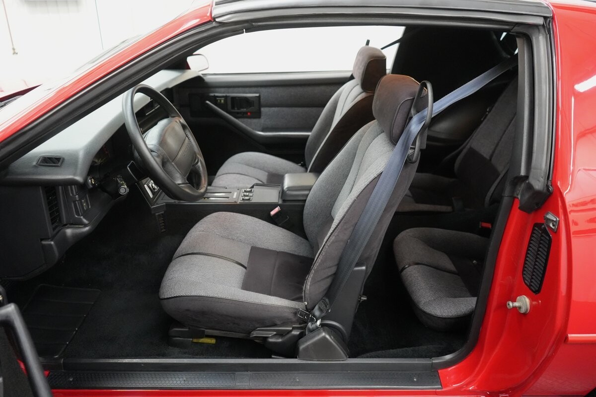 Chevrolet-Camaro-1991-37