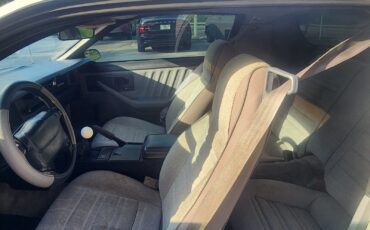 Chevrolet-Camaro-1991-Coupe-11