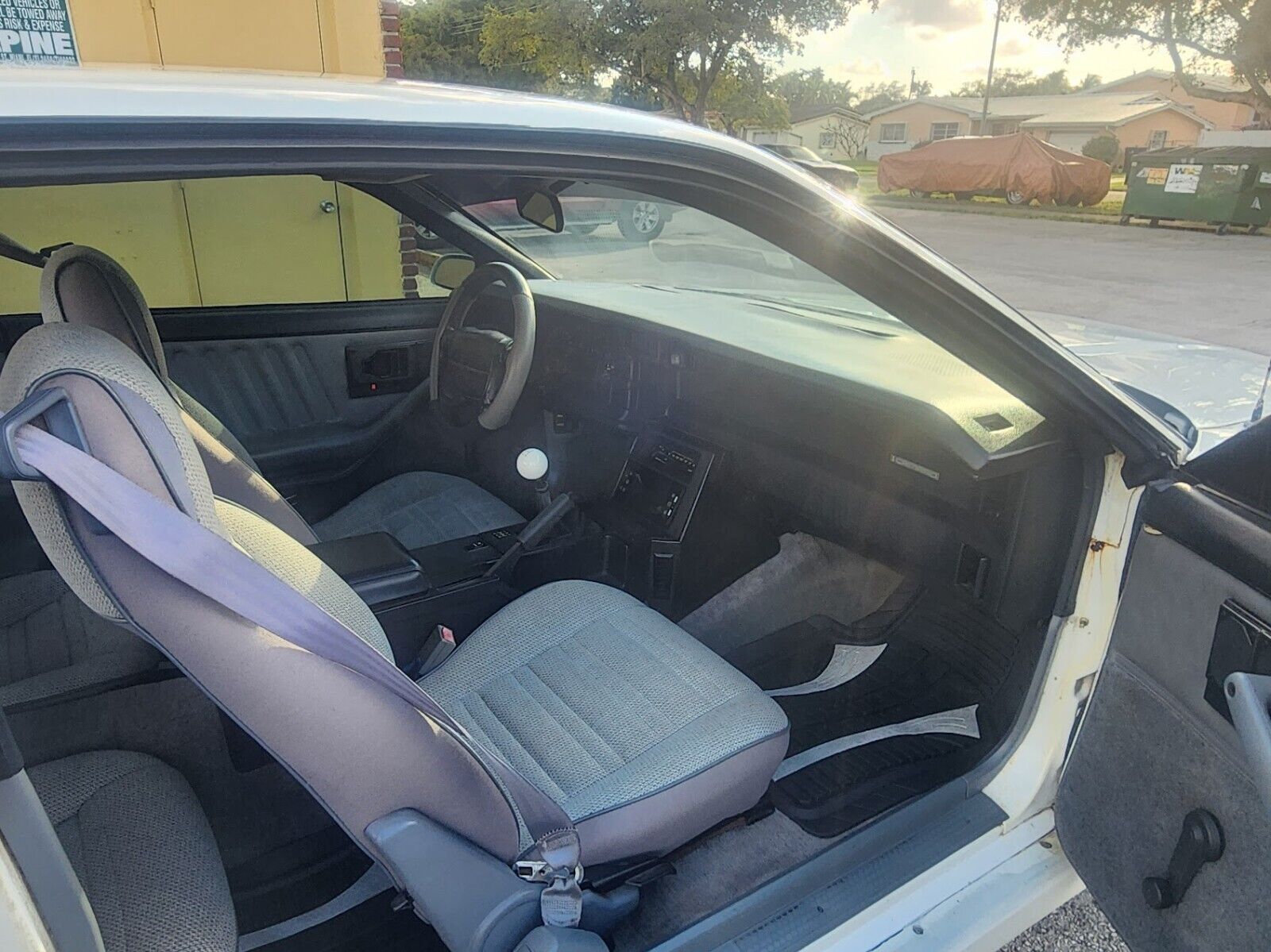 Chevrolet-Camaro-1991-Coupe-15