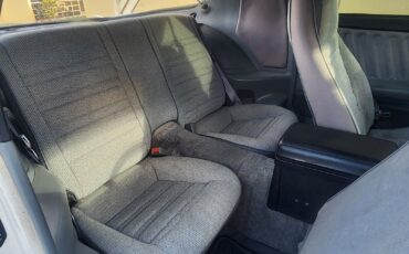 Chevrolet-Camaro-1991-Coupe-16