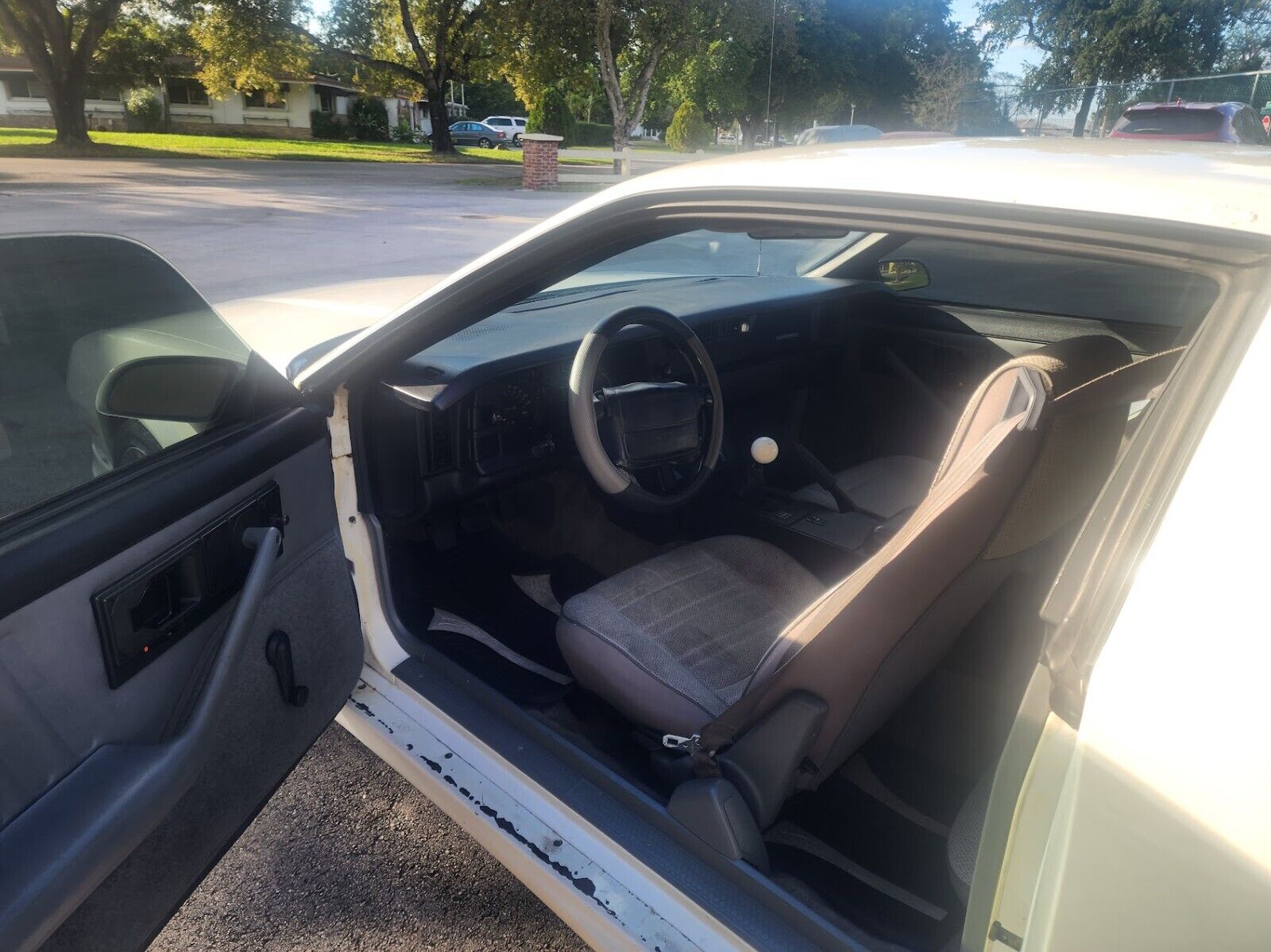Chevrolet-Camaro-1991-Coupe-9