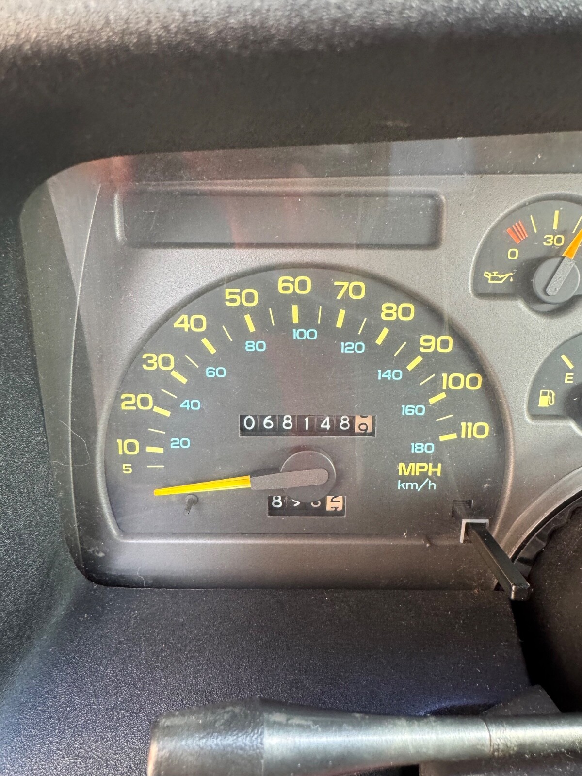 Chevrolet-Camaro-1992-Convertible-28
