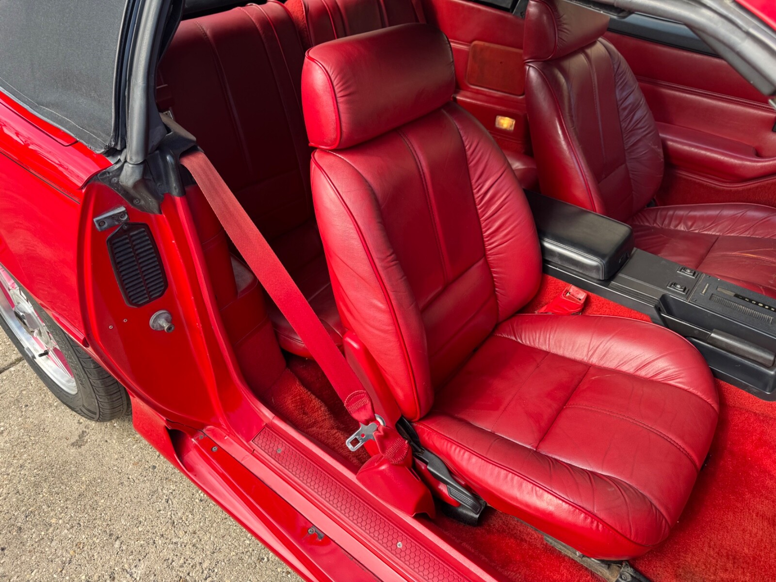 Chevrolet-Camaro-1992-Convertible-32