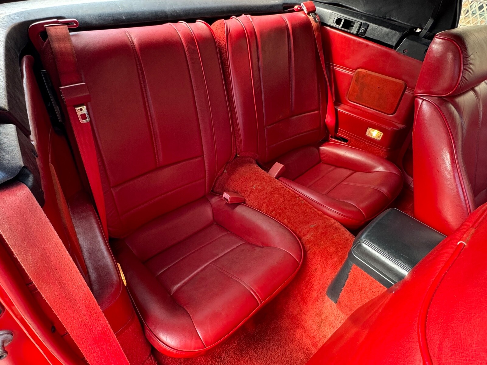 Chevrolet-Camaro-1992-Convertible-34